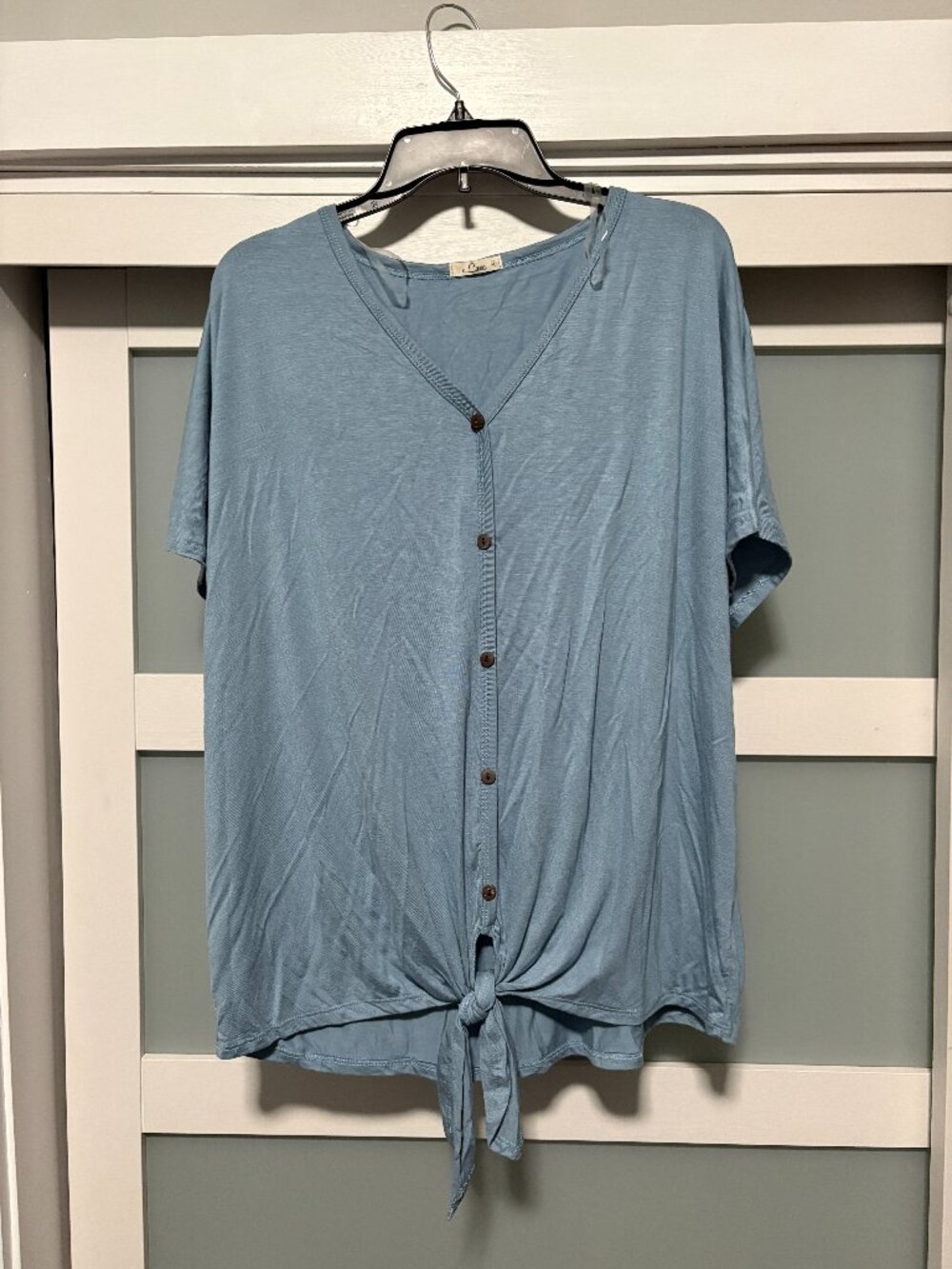 e.Luna Women's 1X Mock Button Front Tie Light Blue Blouse Shirt s/s NEW